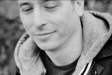 Body Oriented Meditation Hands On The Chest